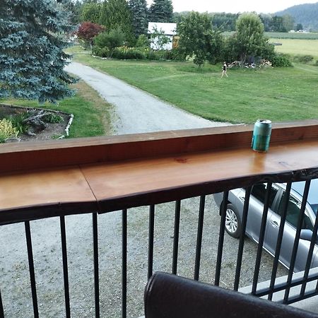 Harrison Hammond House Farmstay Harrison Mills ภายนอก รูปภาพ