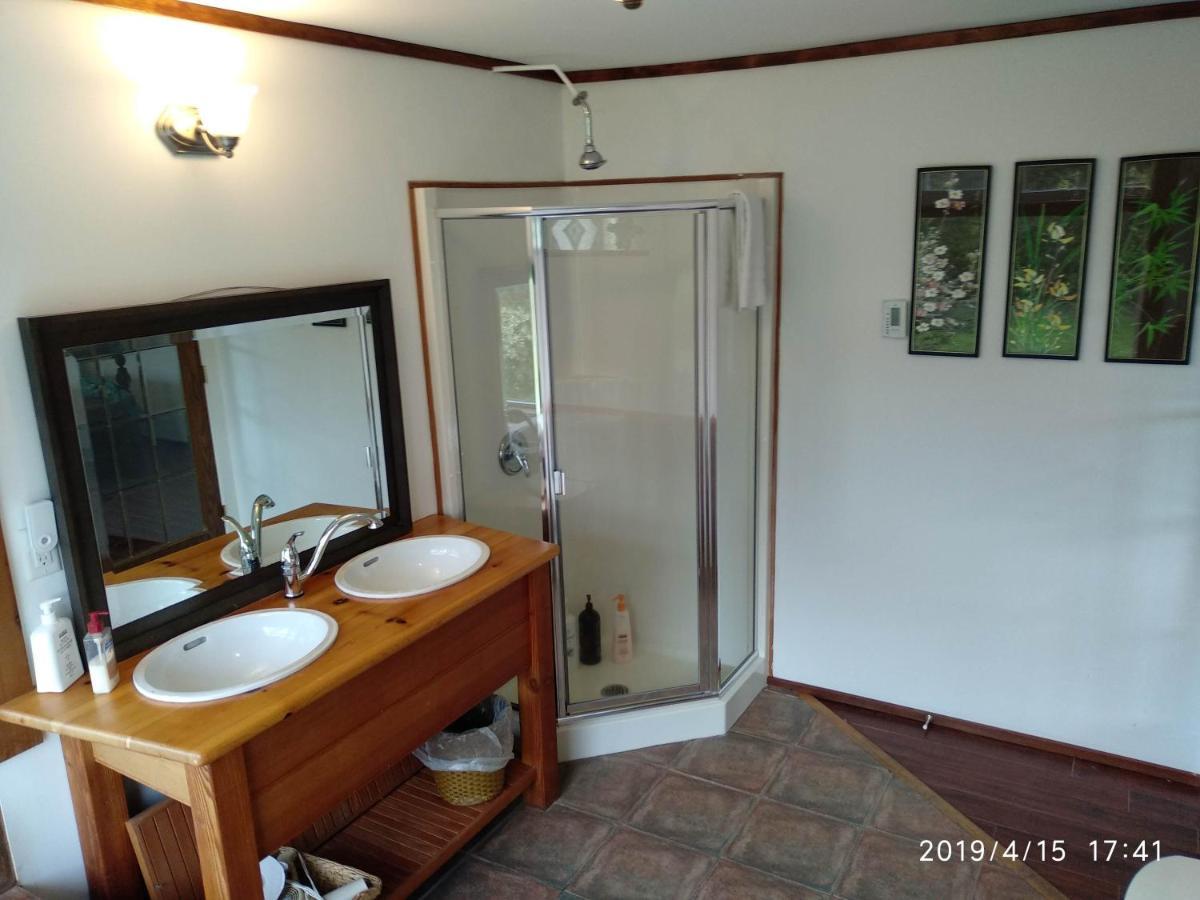 Harrison Hammond House Farmstay Harrison Mills ภายนอก รูปภาพ
