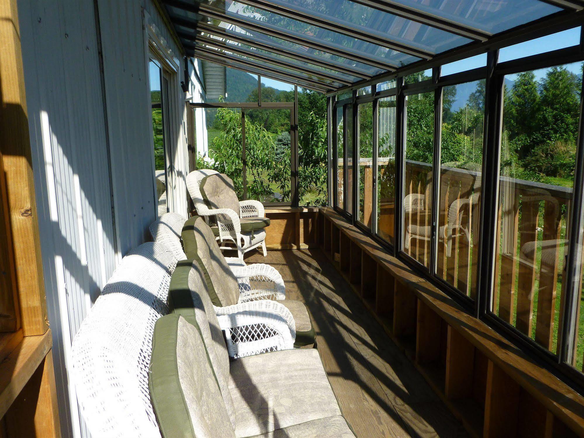 Harrison Hammond House Farmstay Harrison Mills ภายนอก รูปภาพ