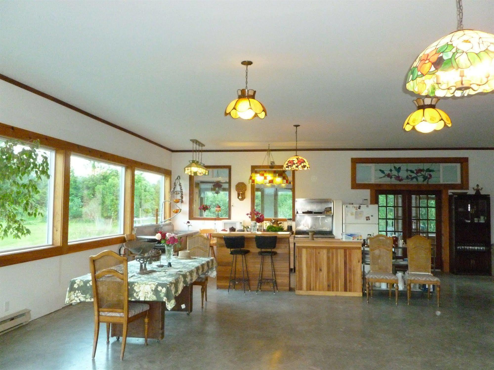 Harrison Hammond House Farmstay Harrison Mills ภายนอก รูปภาพ