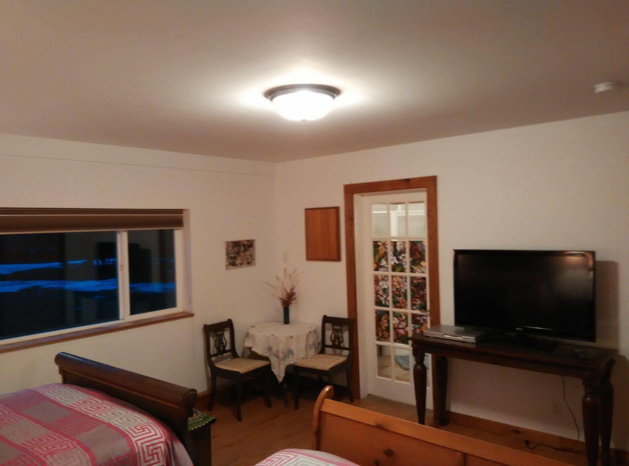Harrison Hammond House Farmstay Harrison Mills ภายนอก รูปภาพ